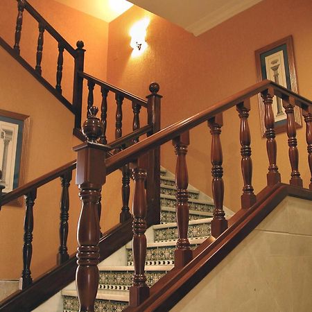 Hotel Manolo Mayo Los Palacios Y Villafranca Zewnętrze zdjęcie