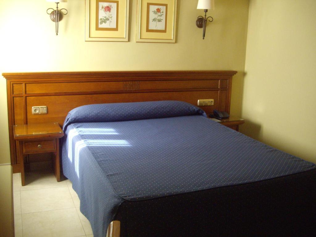 Hotel Manolo Mayo Los Palacios Y Villafranca Pokój zdjęcie