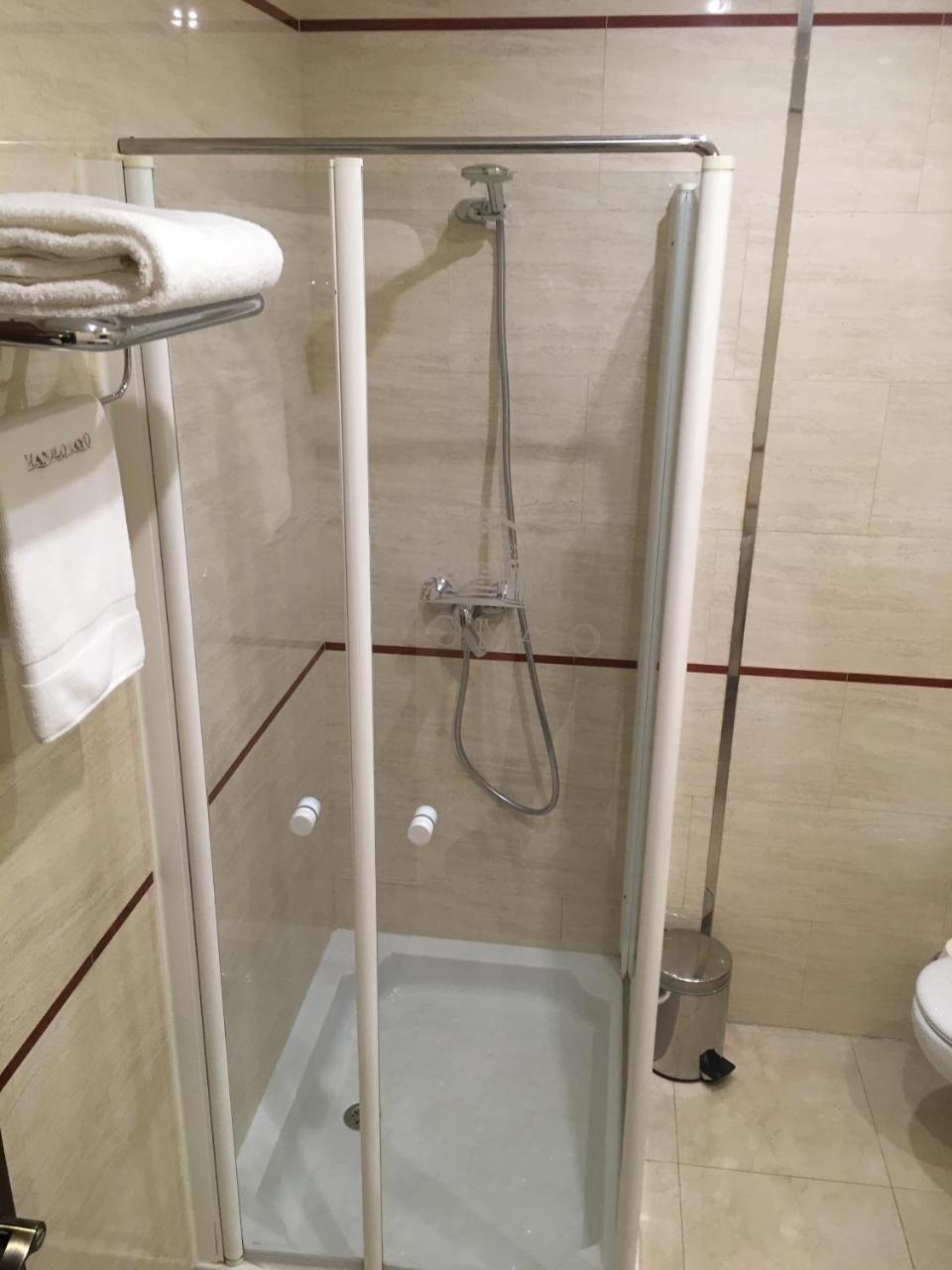 Hotel Manolo Mayo Los Palacios Y Villafranca Zewnętrze zdjęcie